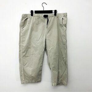 Women's Elastic-Waist Capris in Light Khaki